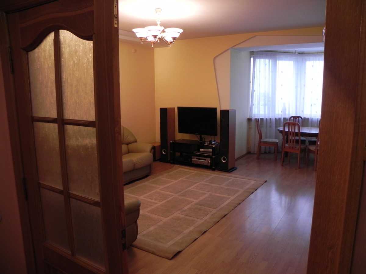 Аренда 3-комнатной квартиры 120 м², Героев Сталинграда просп., 24