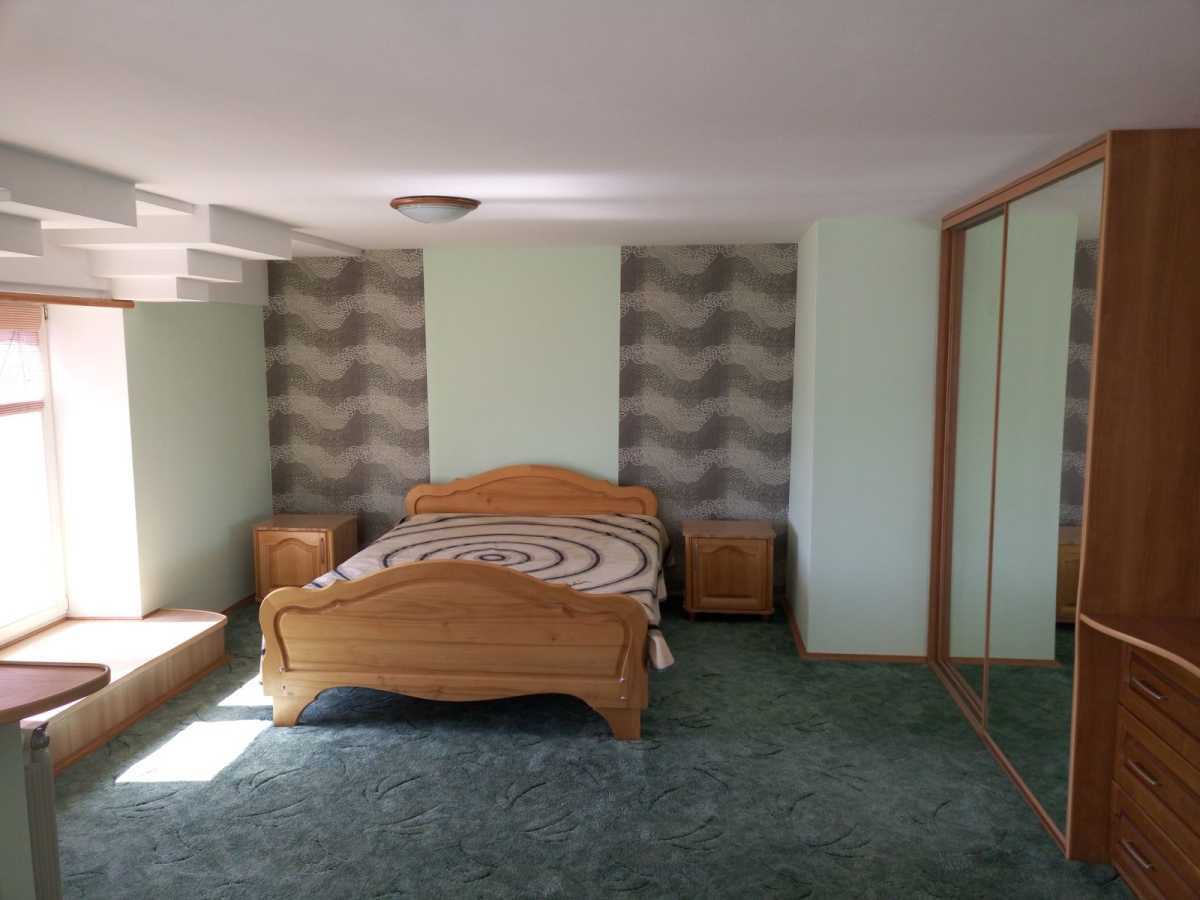 Аренда 3-комнатной квартиры 120 м², Героев Сталинграда просп., 24