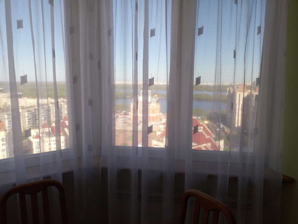 Аренда 3-комнатной квартиры 120 м², Героев Сталинграда просп., 24