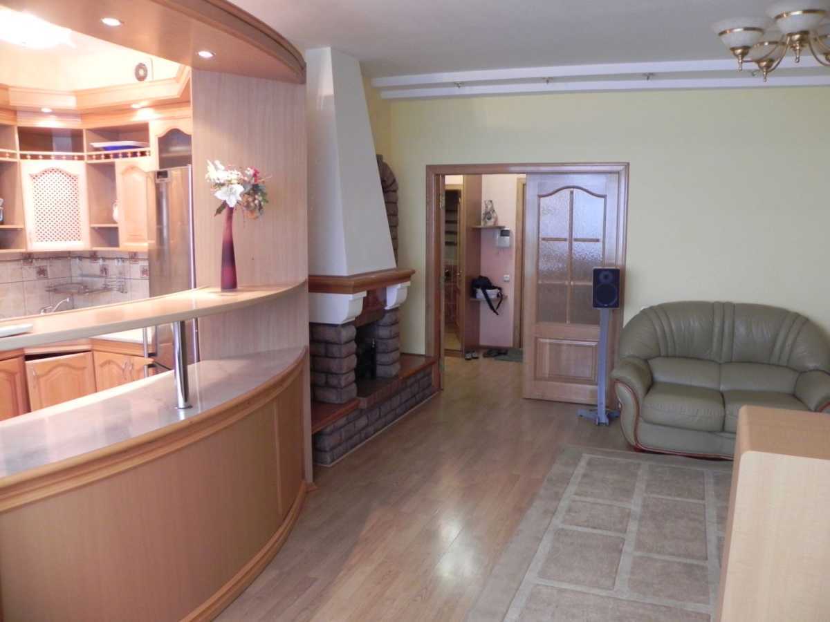 Аренда 3-комнатной квартиры 120 м², Героев Сталинграда просп., 24