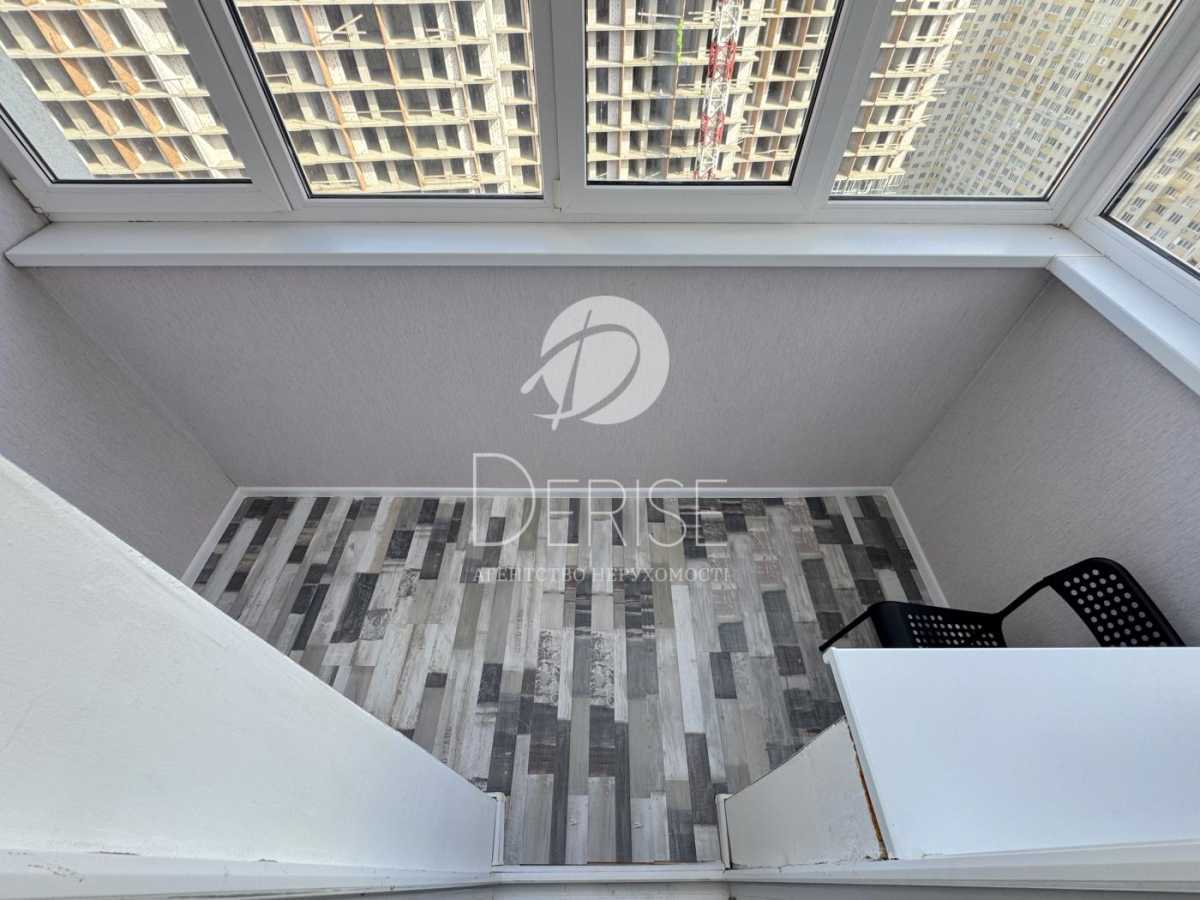 Продаж 2-кімнатної квартири 63 м², Михайла Донця вул., Ломоносова, 34б