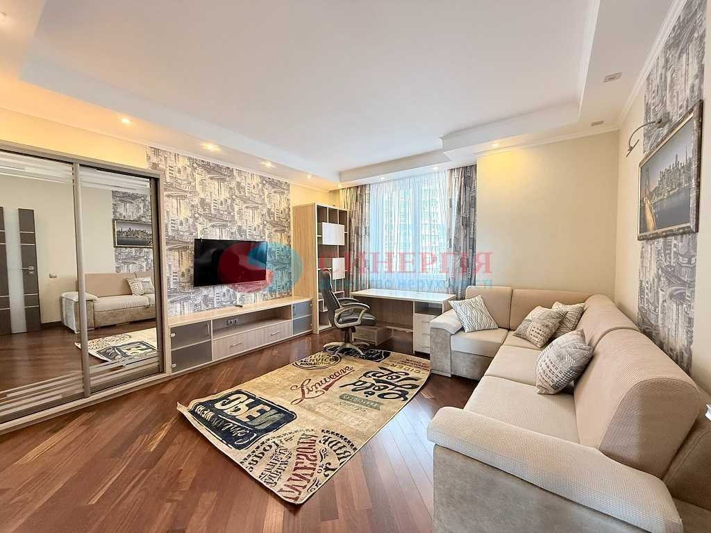 Аренда 3-комнатной квартиры 151 м², Раисы Окипной ул., 18