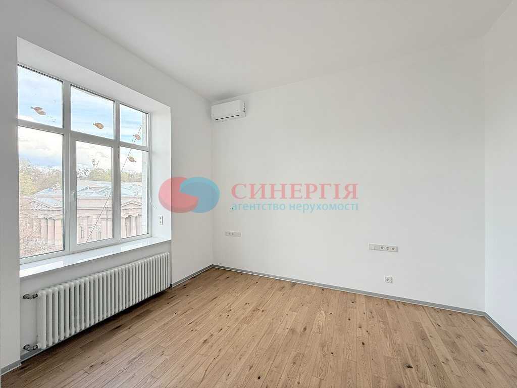 Продаж 2-кімнатної квартири 72 м², Музейний пров., 8Б