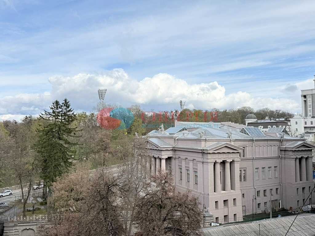 Продаж 2-кімнатної квартири 72 м², Музейний пров., 8Б