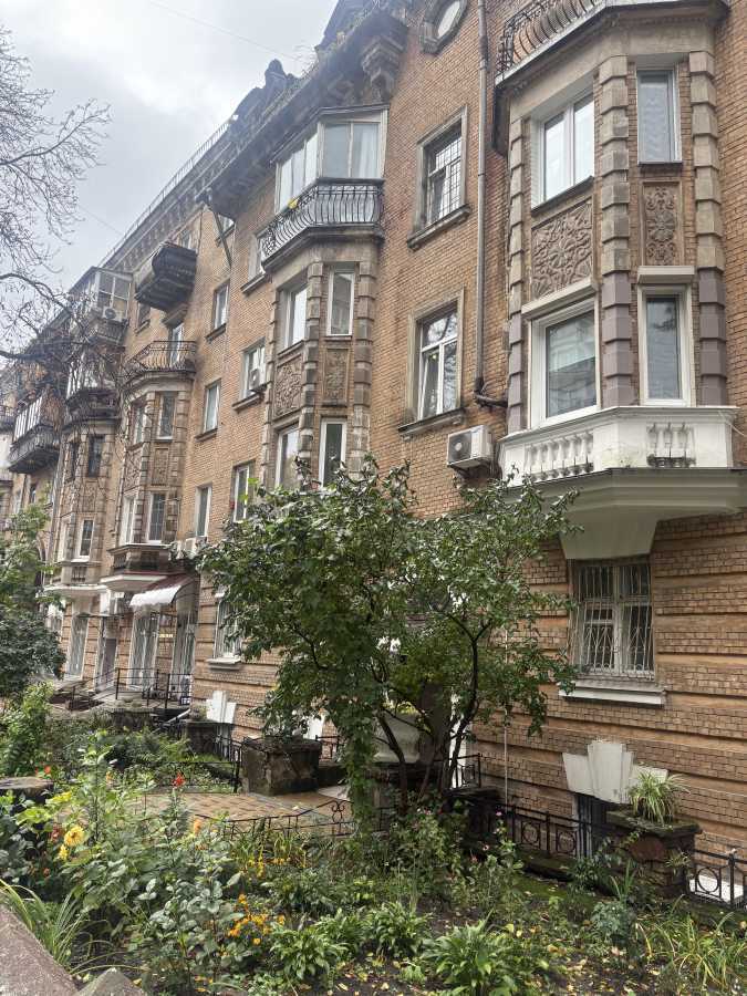 Продаж 1-кімнатної квартири 36 м², Микільсько-Ботанічна вул., 7/9