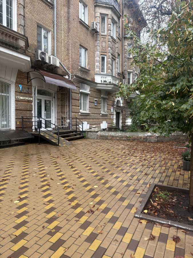 Продаж 1-кімнатної квартири 36 м², Микільсько-Ботанічна вул., 7/9