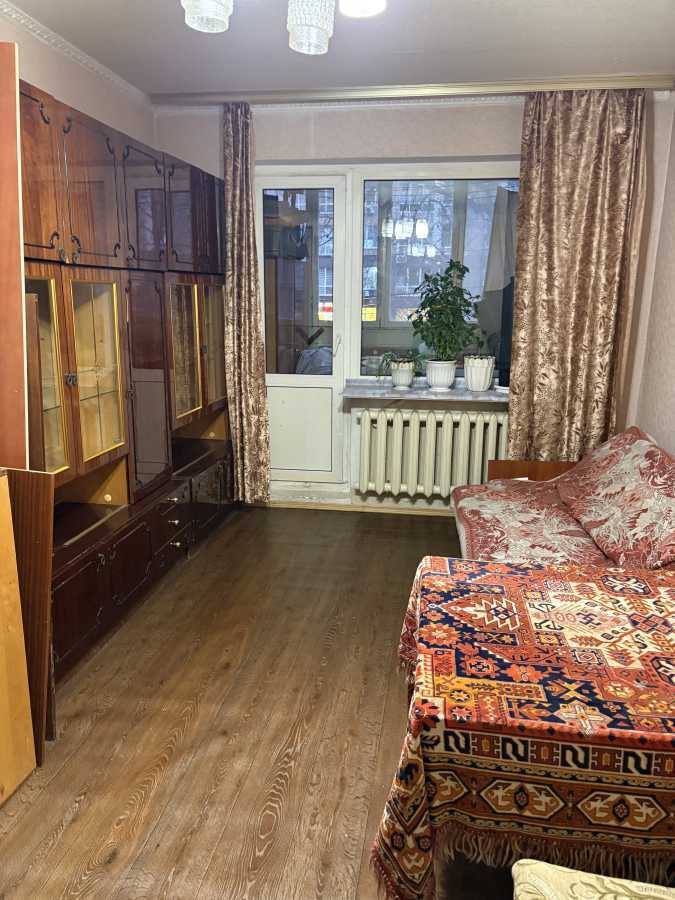 Оренда 1-кімнатної квартири 30 м², Квітневий пров.