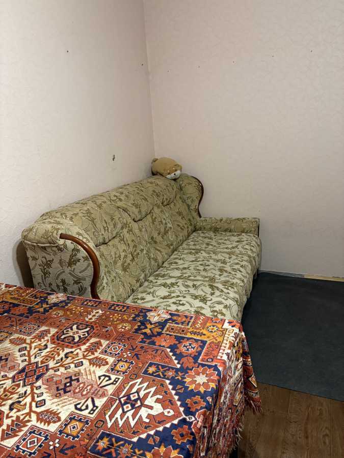 Оренда 1-кімнатної квартири 30 м², Квітневий пров.