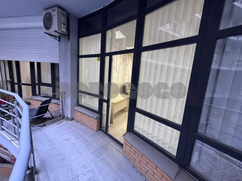 Оренда офісу 80 м², Євгена Коновальця вул., 36-Д