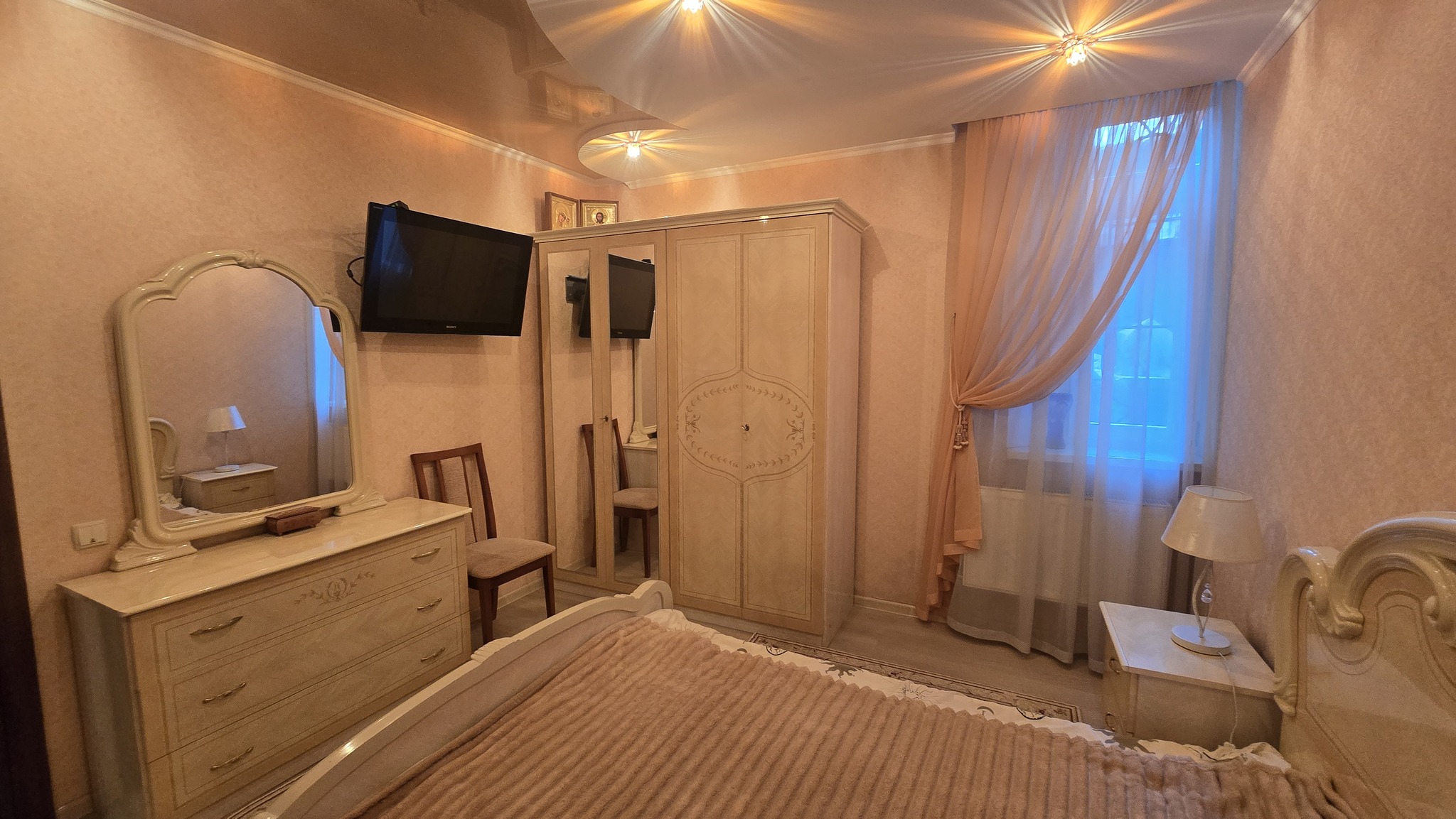 Продаж 4-кімнатної квартири 83.3 м², Середньофонтанська вул., 4