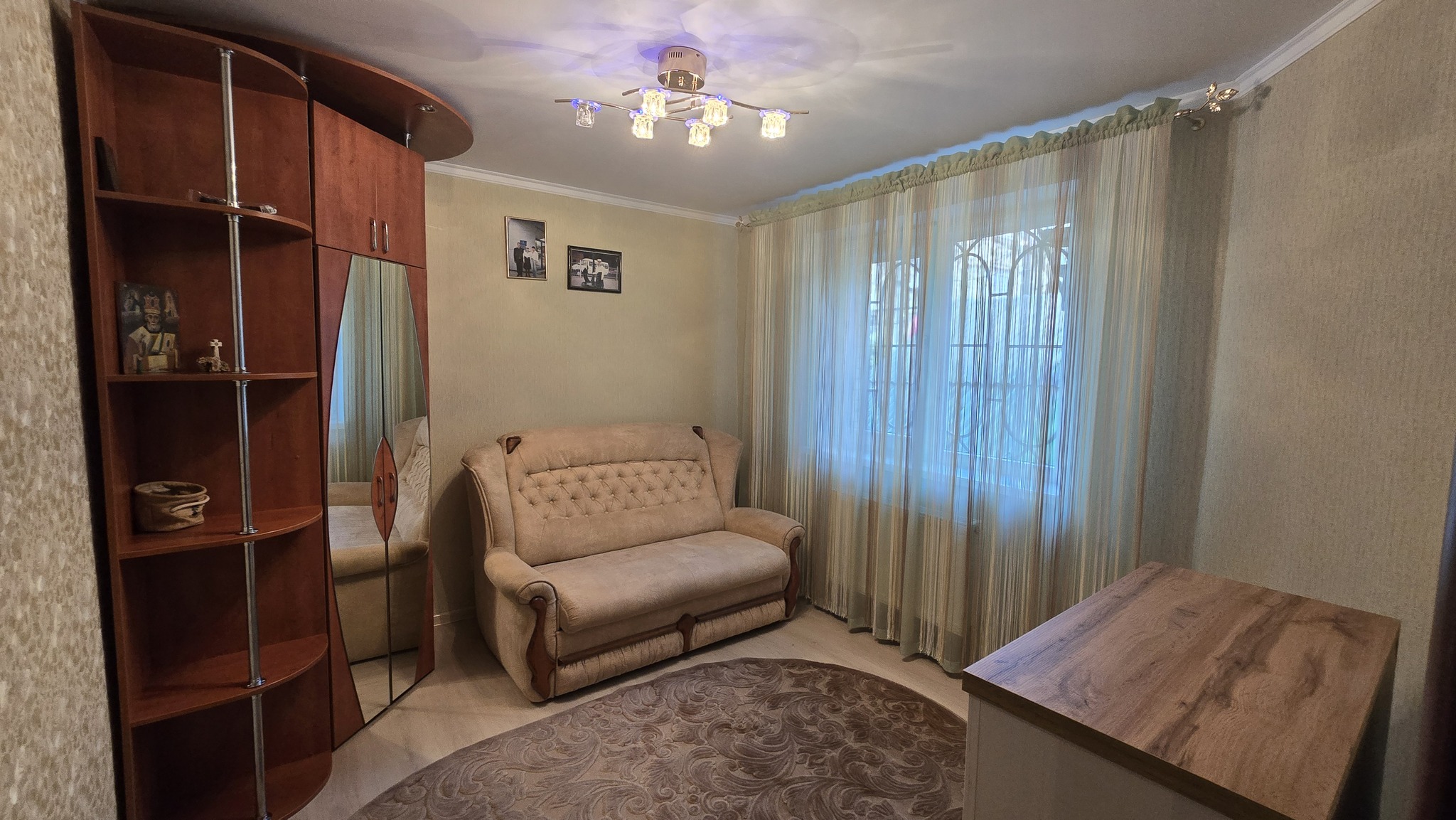 Продаж 4-кімнатної квартири 83.3 м², Середньофонтанська вул., 4