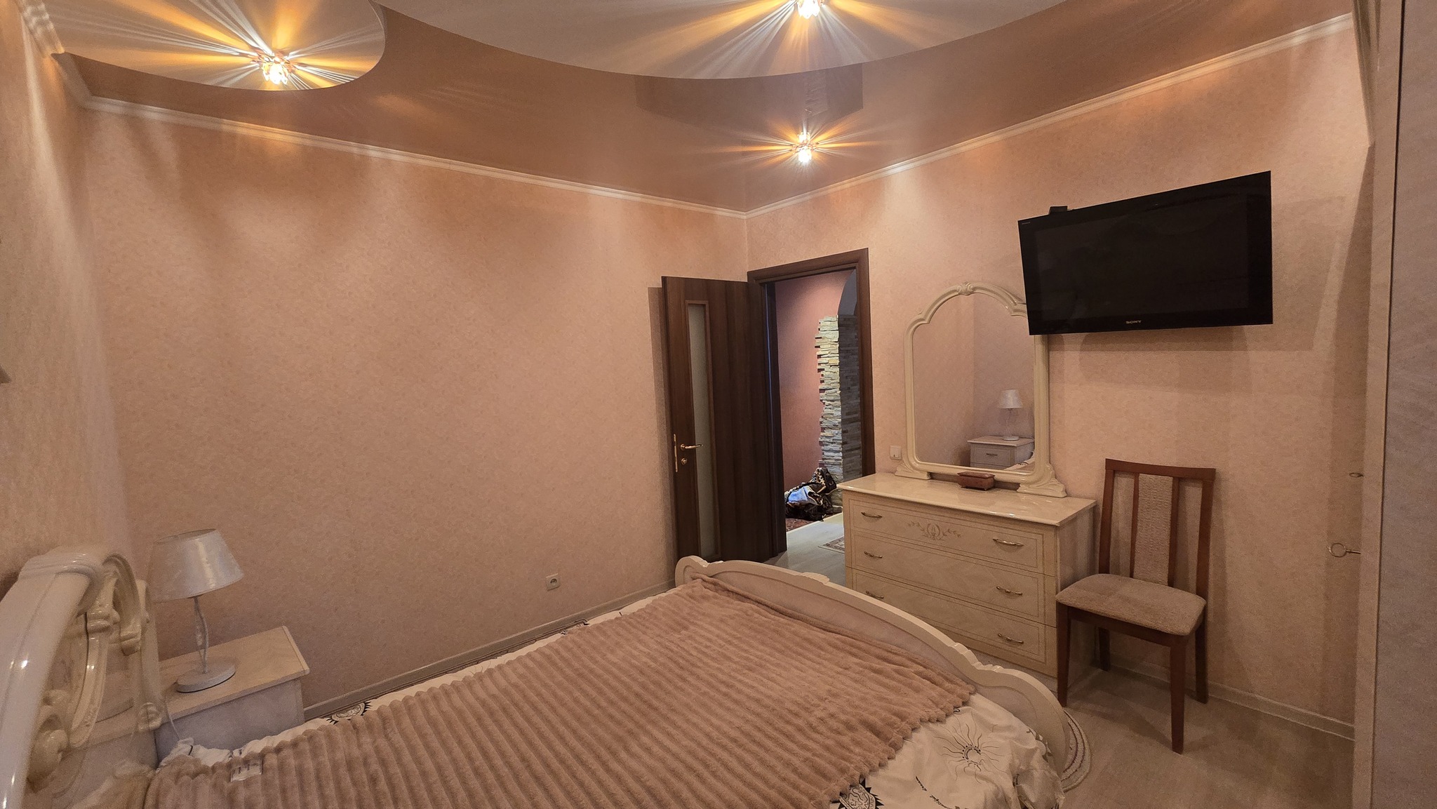 Продаж 4-кімнатної квартири 83.3 м², Середньофонтанська вул., 4