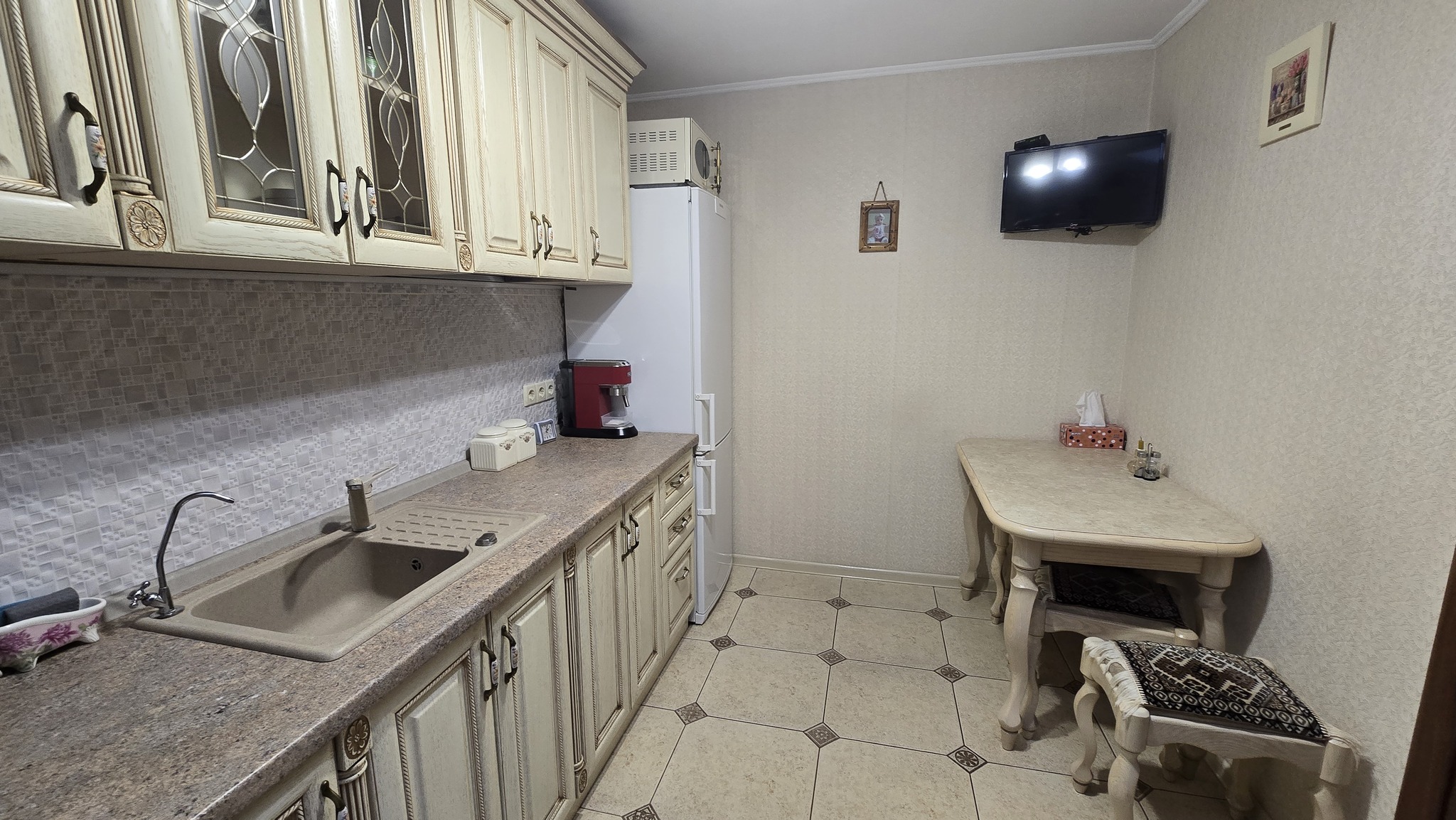 Продаж 4-кімнатної квартири 83.3 м², Середньофонтанська вул., 4