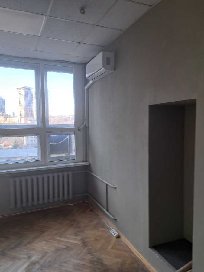 Оренда офісу 43 м², Патріса Лумумби, 4/6