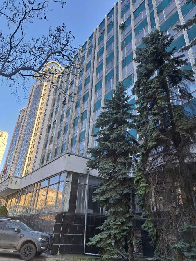 Оренда офісу 86 м², Іоанна Павла ІІ вул., 4/6