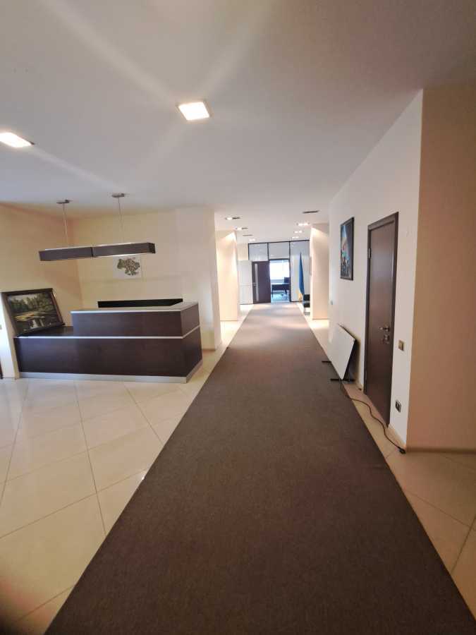 Оренда офісу 253 м², Патріса Лумумби, 4/6