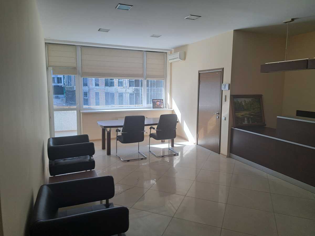 Оренда офісу 253 м², Патріса Лумумби, 4/6