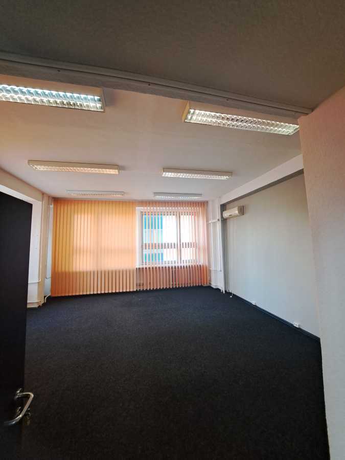 Оренда офісу 92.8 м², Іоанна Павла ІІ вул., 4/6