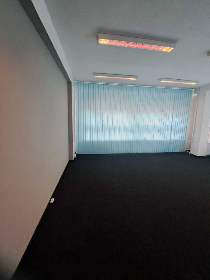 Оренда офісу 92.8 м², Іоанна Павла ІІ вул., 4/6