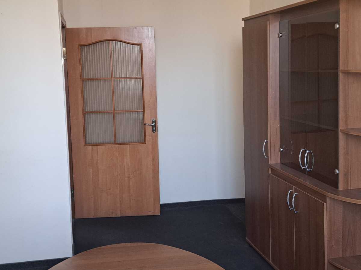 Оренда офісу 34 м², Іоанна Павла ІІ вул., 46