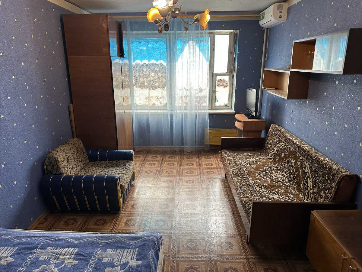 Оренда 1-кімнатної квартири 34 м², Здолбунівська вул., 5