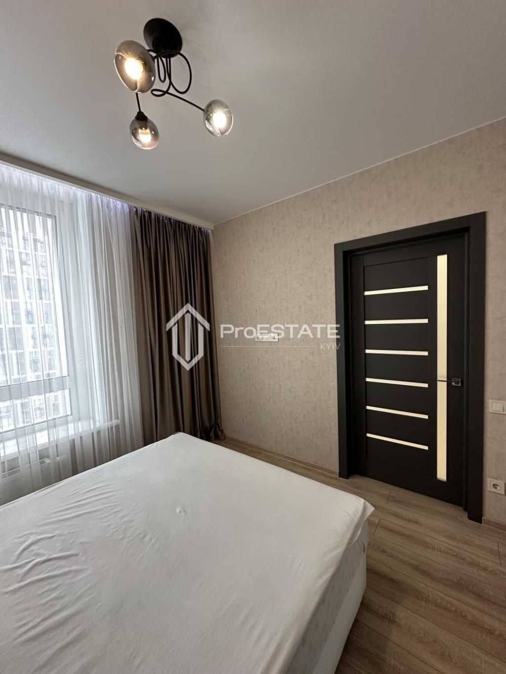 Продаж 1-кімнатної квартири 40 м², Зарічна вул., 4 К1