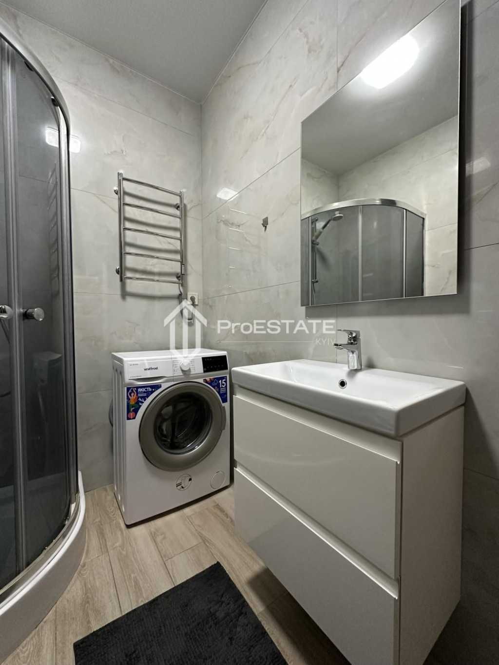 Продаж 1-кімнатної квартири 40 м², Зарічна вул., 4 К1