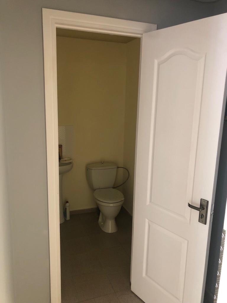 Аренда торгового помещения 55 м², Академика Королева ул.