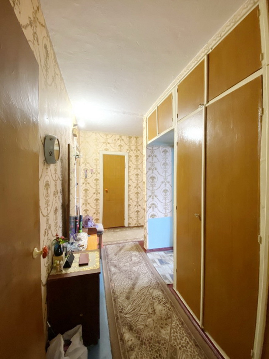 Продажа 2-комнатной квартиры 50 м², Лазурная ул.