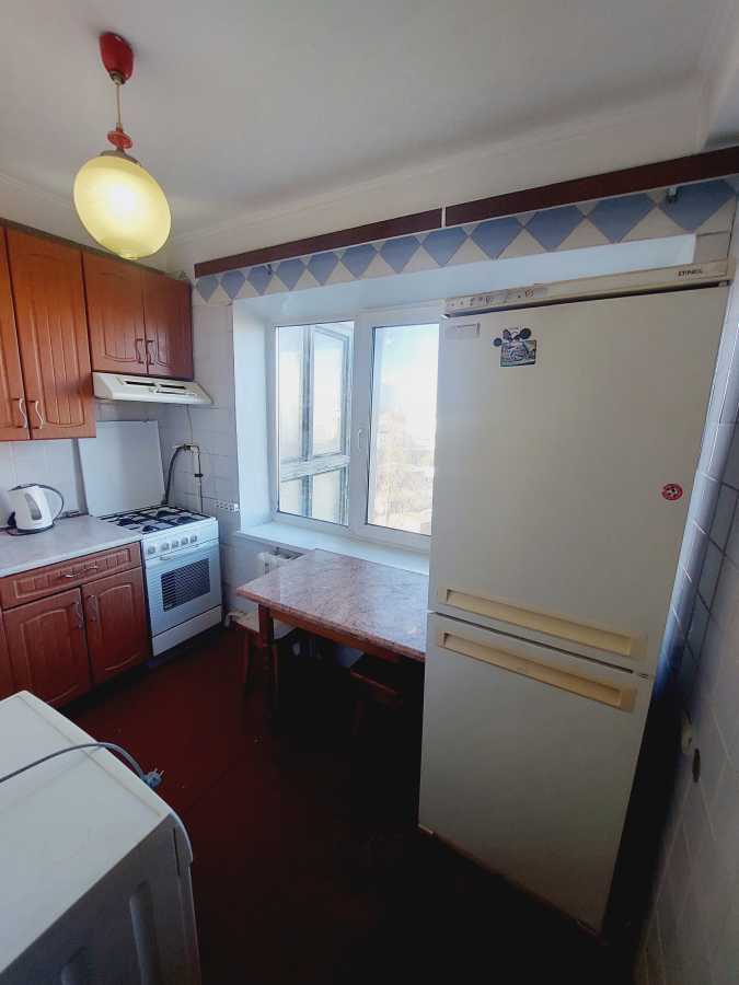 Продажа 2-комнатной квартиры 45 м², Кирилловская ул., 146