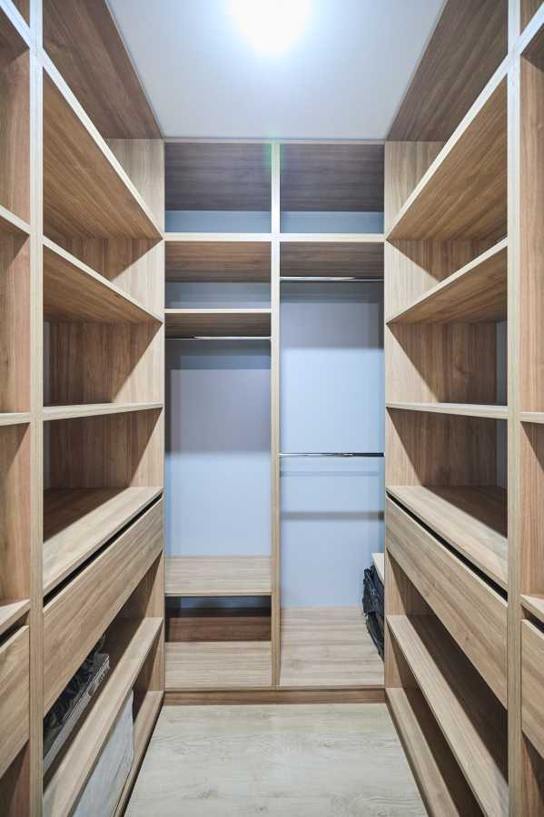 Продаж 2-кімнатної квартири 52.7 м², Михайла Максимовича вул., 32а