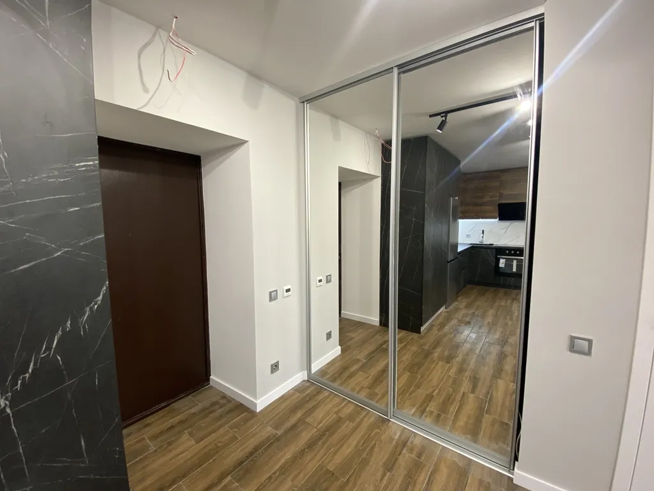 Продажа 1-комнатной квартиры 38 м², Луговская ул., 255