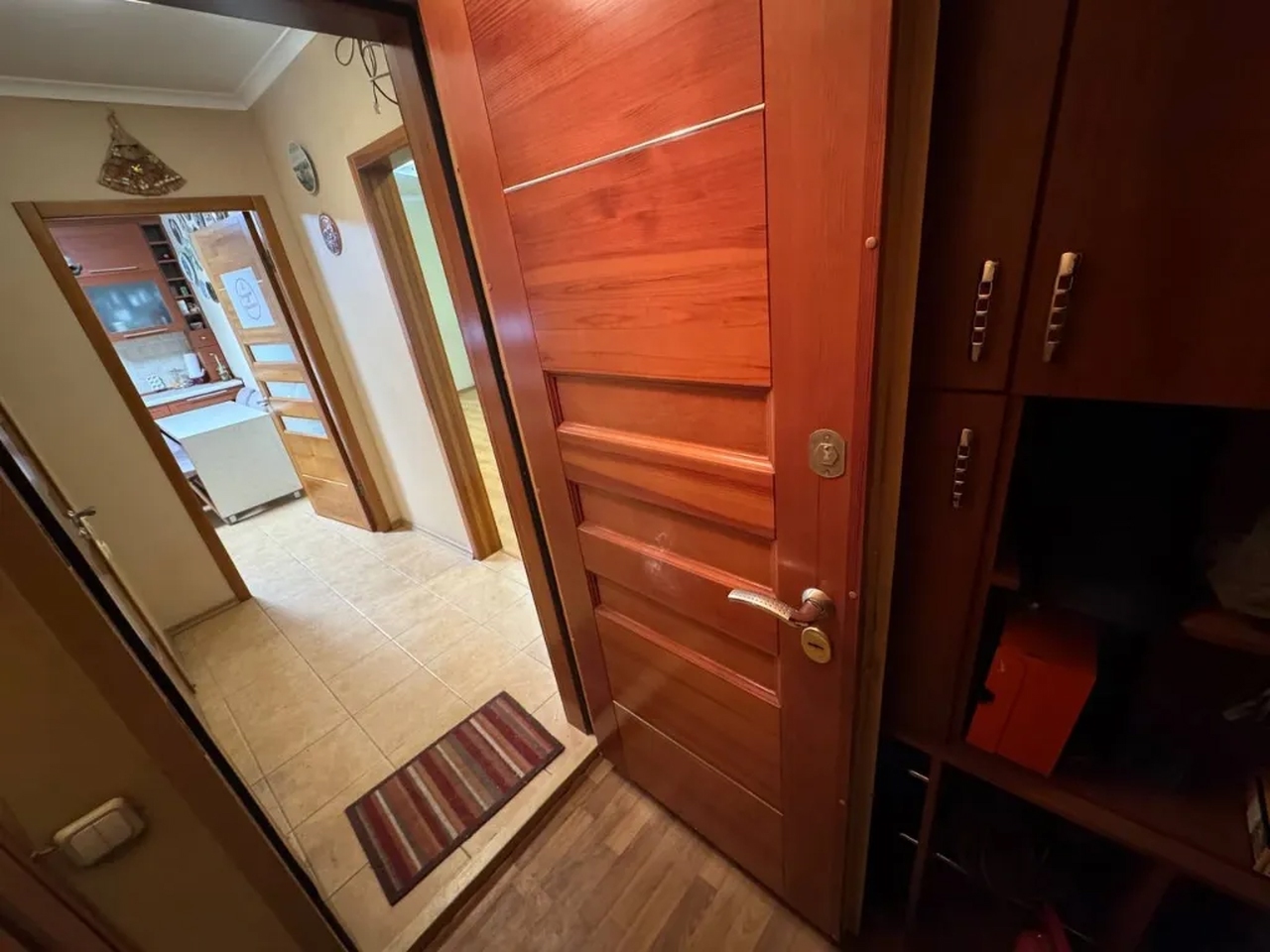 Продажа 3-комнатной квартиры 72 м², Мандрыковская ул., 137