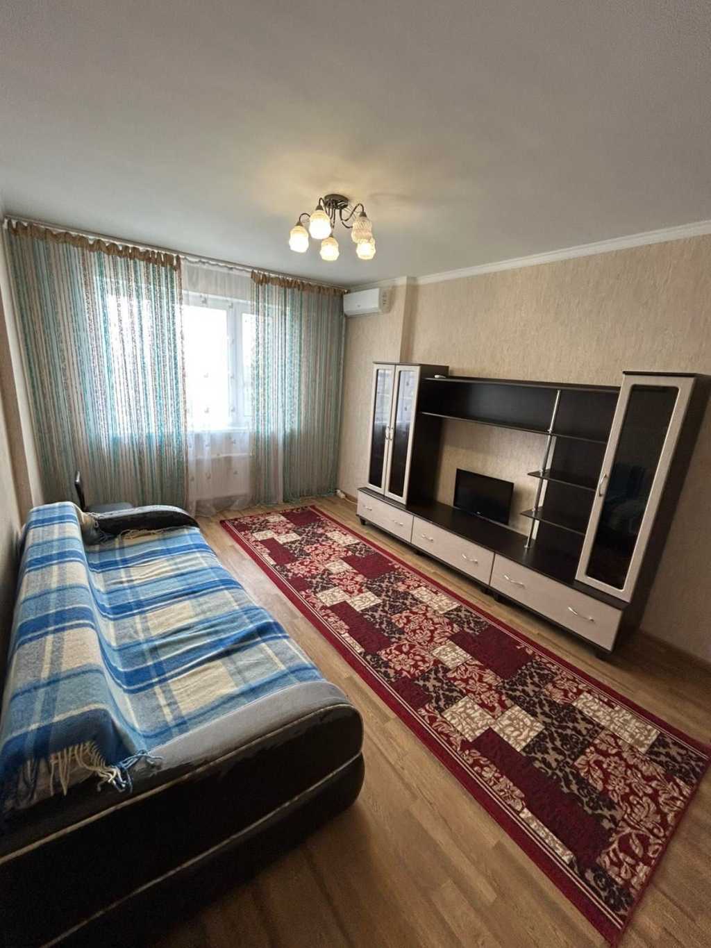 Аренда 1-комнатной квартиры 44 м², Юрия Поправки ул., 4/39а