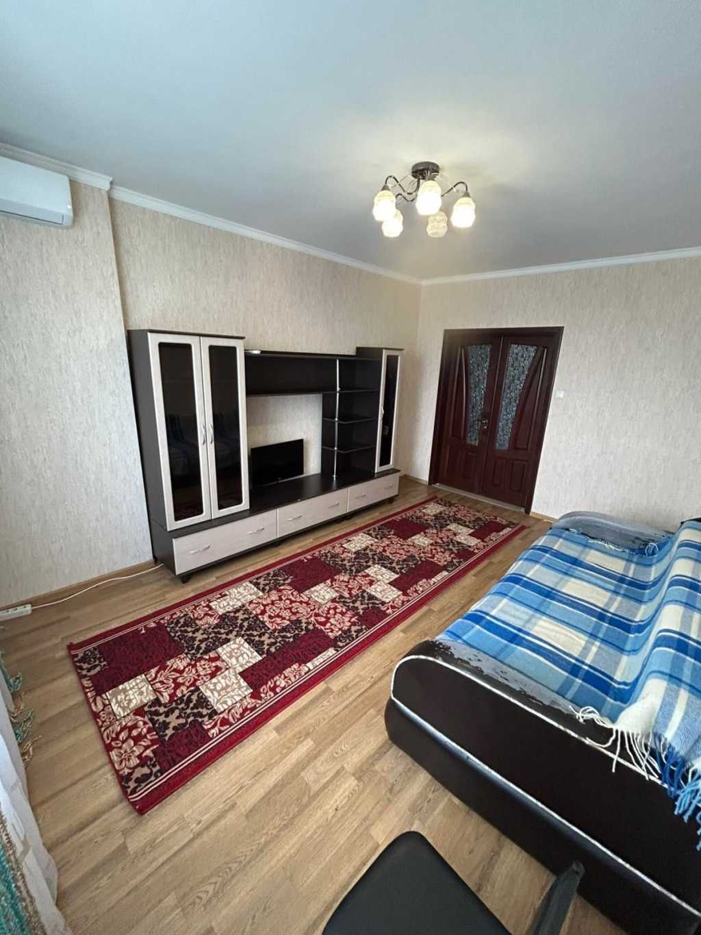Аренда 1-комнатной квартиры 44 м², Юрия Поправки ул., 4/39а