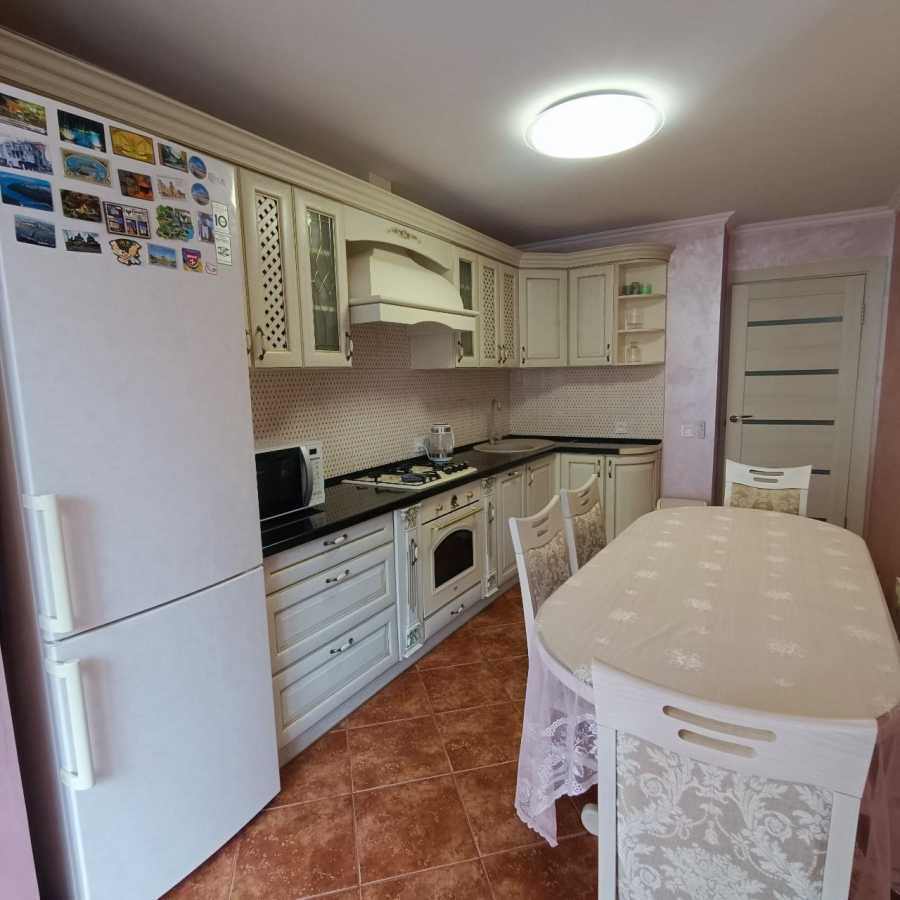 Оренда 2-кімнатної квартири 65 м², Соборная вул., 10Б