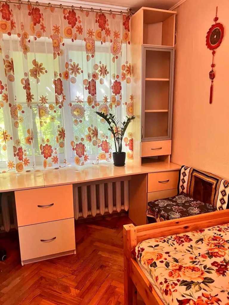 Оренда кімнати/частини квартири, Олекси Тихого вул., 31/37А