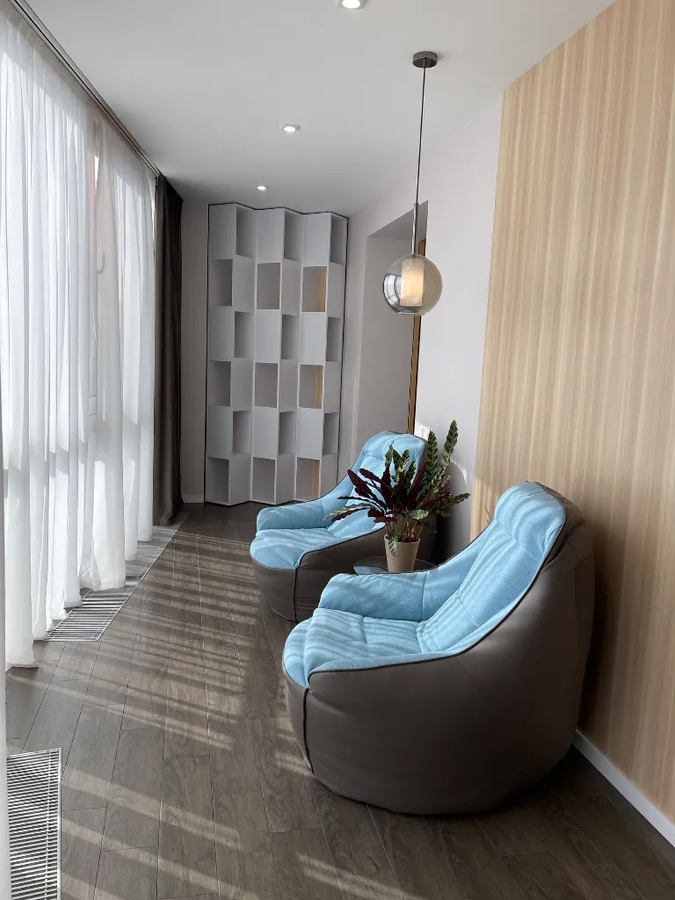 Продажа 2-комнатной квартиры 93 м², Владимира Антоновича ул., 36Д