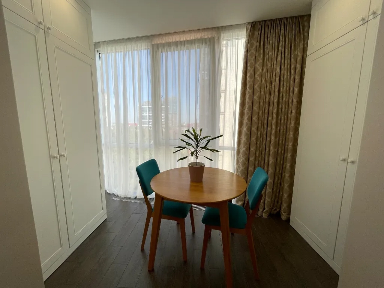 Продажа 2-комнатной квартиры 93 м², Владимира Антоновича ул., 36Д