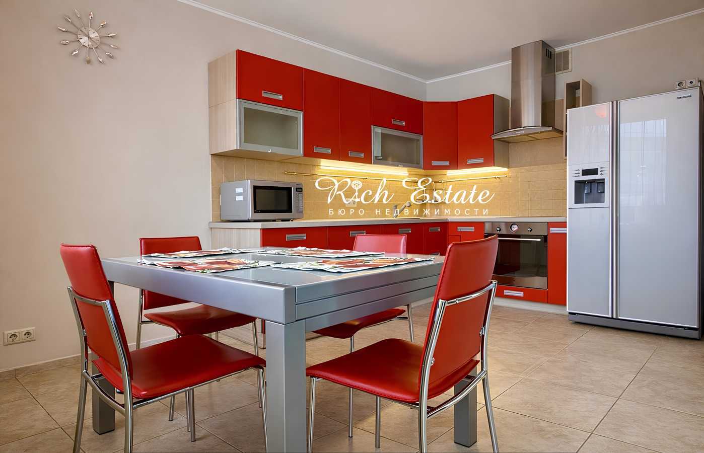 Аренда 3-комнатной квартиры 110 м², 40-летия Октября, 68
