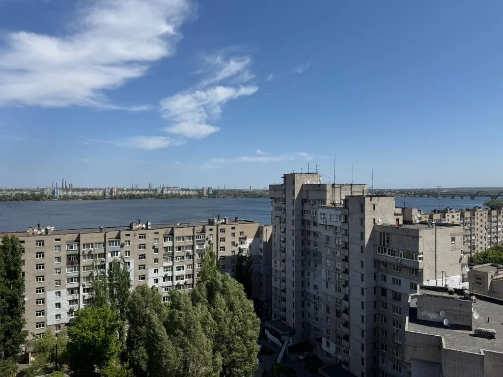 Продажа 2-комнатной квартиры 81 м², Крутогорный спуск, 28