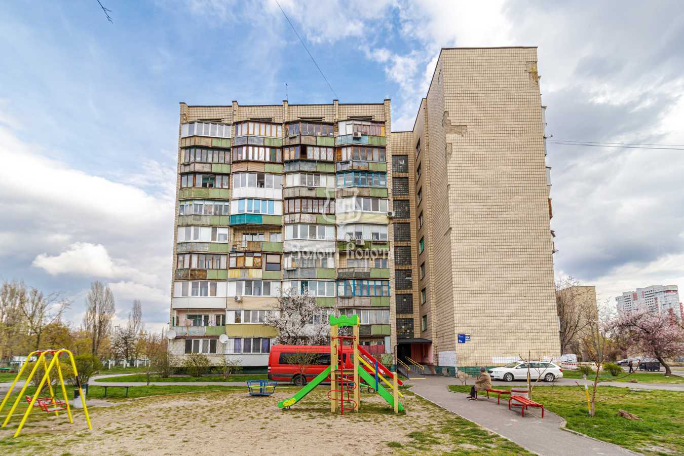 Продажа 1-комнатной квартиры 24.1 м², Сулеймана Стальского ул., 8Б