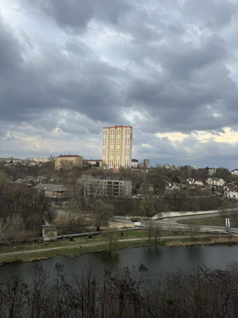 Продаж 3-кімнатної квартири 80.08 м², Кадетський Гай вул., 10