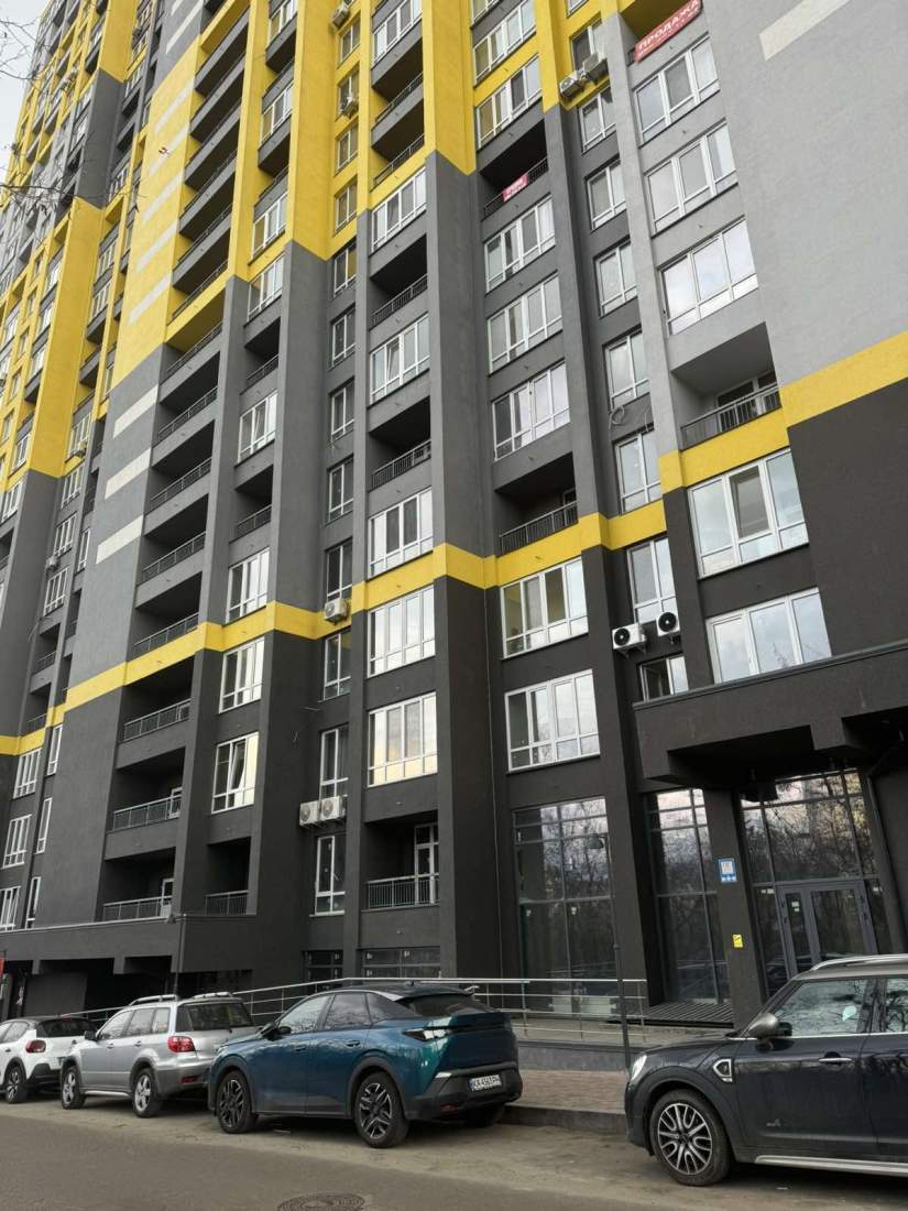 Продаж 3-кімнатної квартири 80.08 м², Кадетський Гай вул., 10