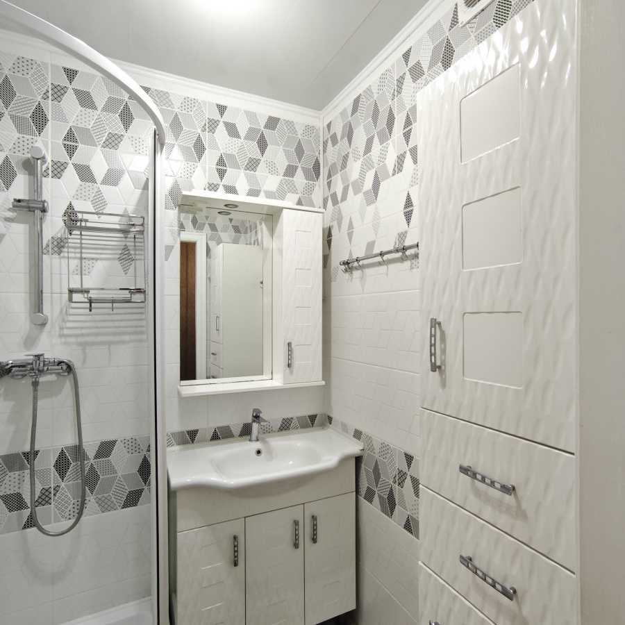 Продаж 4-кімнатної квартири 80 м², 8-а Садова вул.