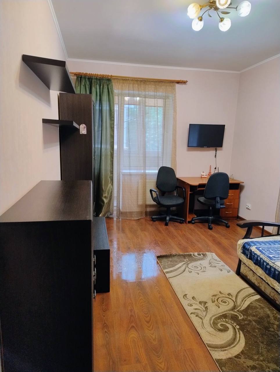 Оренда 1-кімнатної квартири 38 м², Академіка Шалімова вул., 8Б