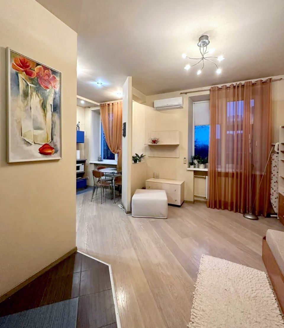 Продажа 2-комнатной квартиры 52 м², Чернышевского ул., 21