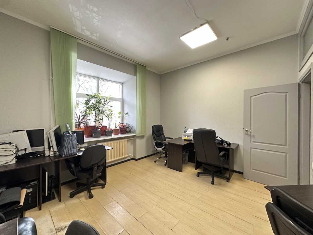 Аренда офиса 70 м², Костельная ул., 10