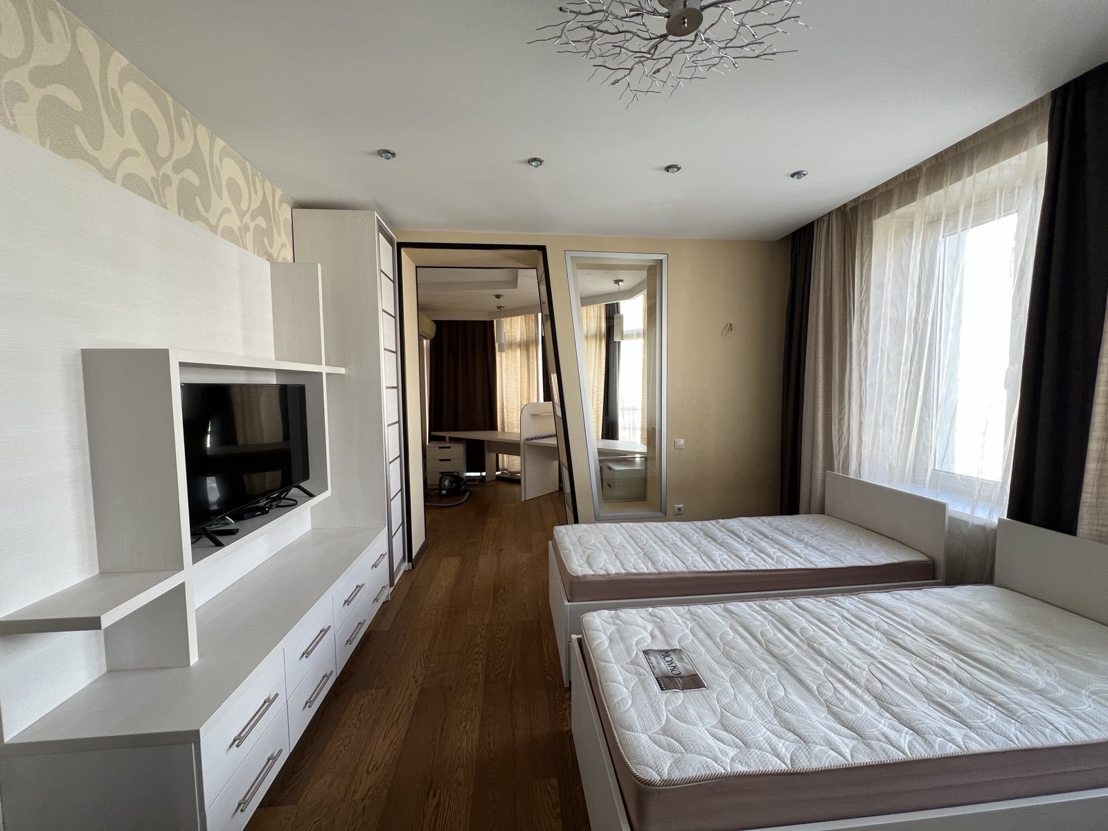 Продажа 3-комнатной квартиры 118 м², Ломоносова ул., 60А