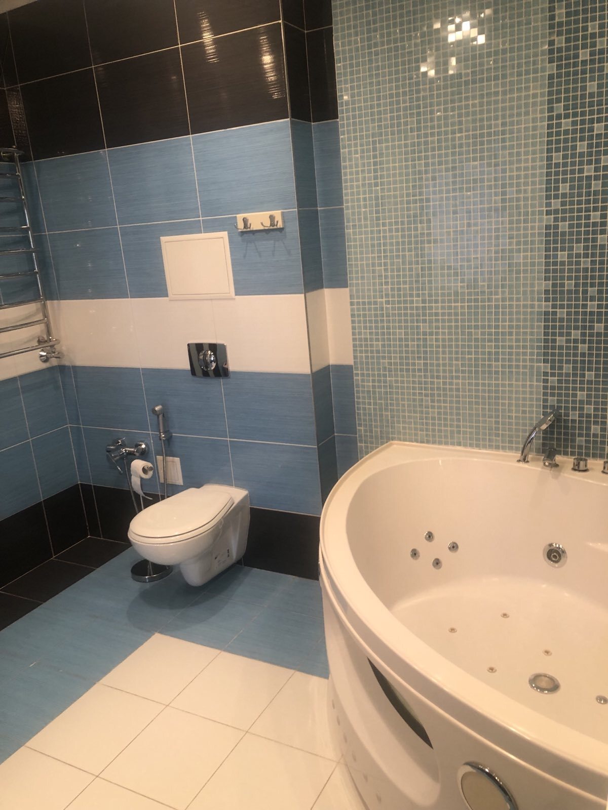 Продажа 3-комнатной квартиры 118 м², Ломоносова ул., 60А